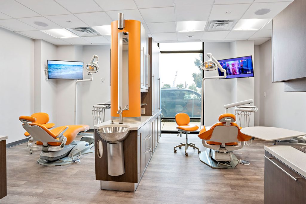 پلان باز در مطب دندانپزشکی